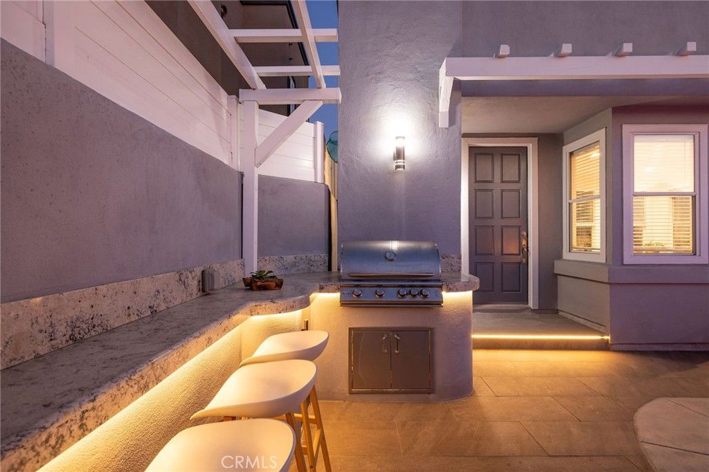 606 Goldenwest Street, Huntington Beach, CA 92648 — photo 3