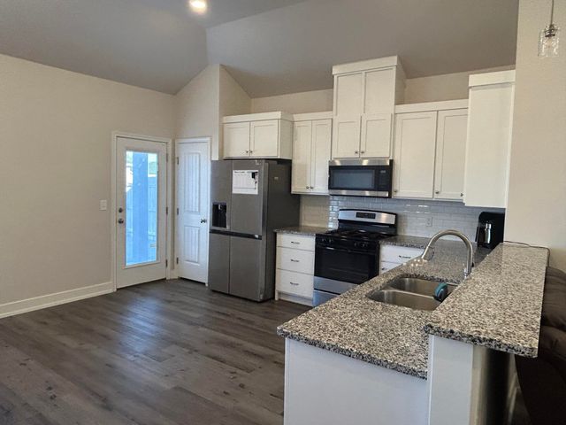 6906 18th Street, Lubbock, TX 79416