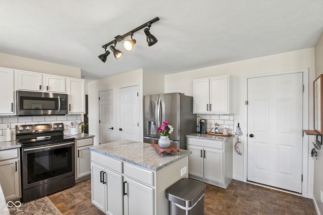 12608 Braddock Lane, Noblesville, IN 46060