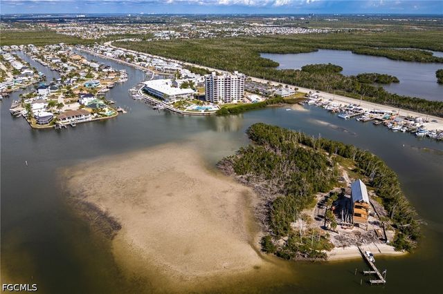 18054 San Carlos BLVD 159, Fort Myers Beach, FL 33931