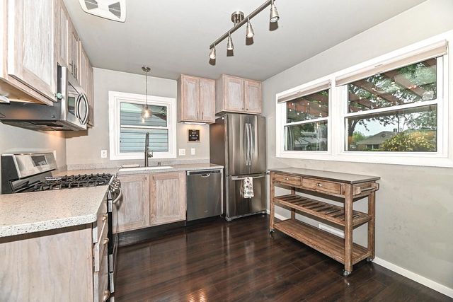 2834 S 57th STREET, Milwaukee, WI 53219