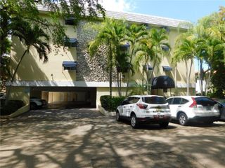 427 Santander Ave 302, Coral Gables, FL 33134