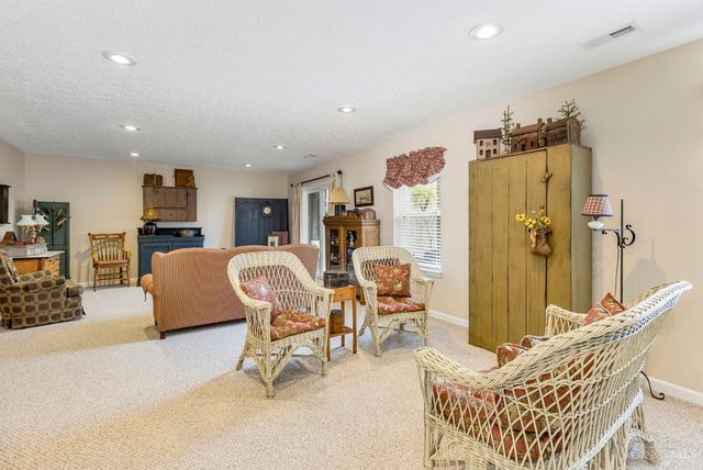 2344 Castle Pines Court, Hamilton, OH 45013