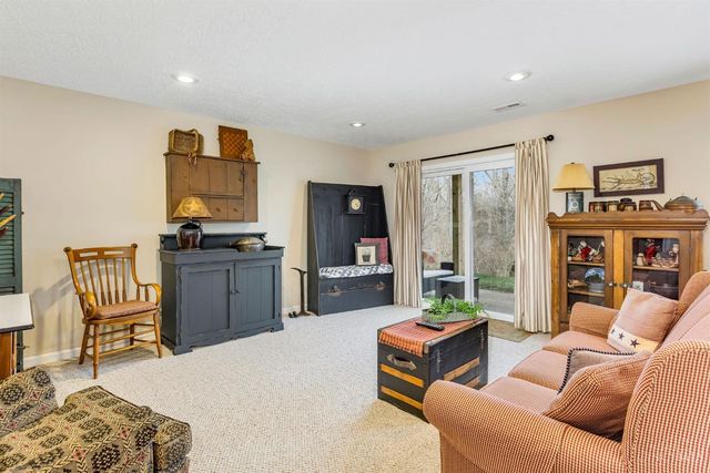 2344 Castle Pines Court, Hamilton, OH 45013