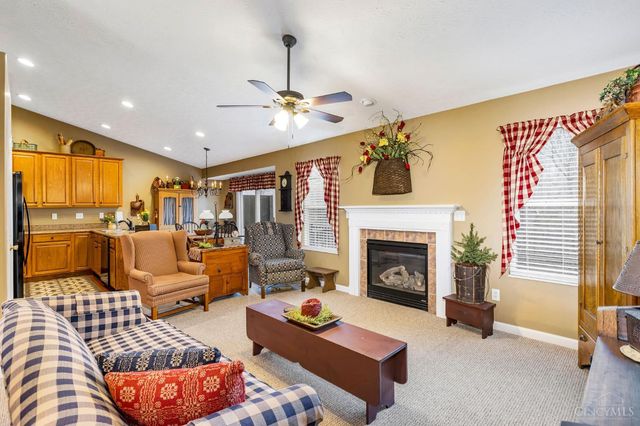 2344 Castle Pines Court, Hamilton, OH 45013