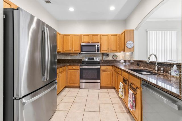 3007 BELLFLOWER WAY, Lakeland, FL 33811