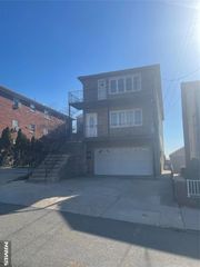 370 Henry Street Apt. 2, Fairview, NJ 07022