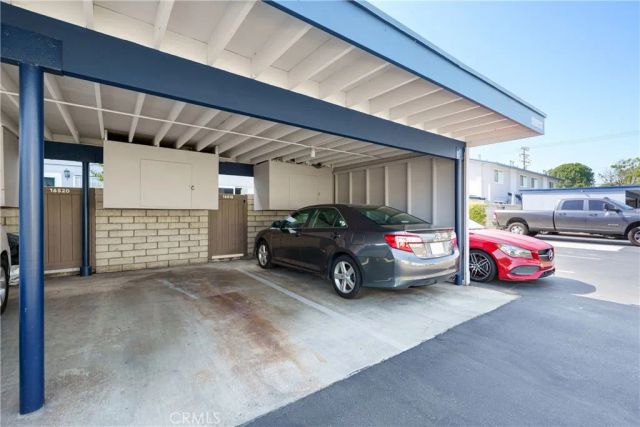 16518 Le Grande Lane, Huntington Beach, CA 92649