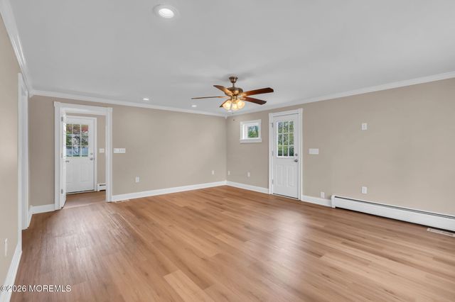 107 Mathis Drive, Little Egg Harbor, NJ 08087
