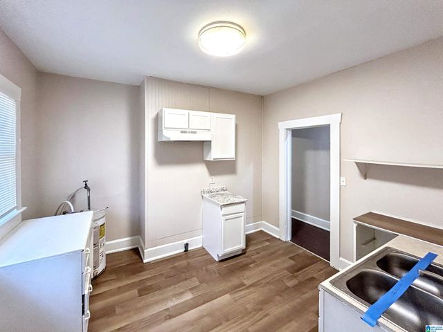 2304 22ND STREET, Birmingham, AL 35208