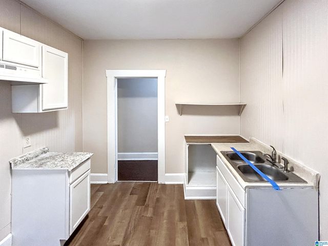 2304 22ND STREET, Birmingham, AL 35208