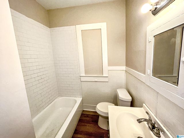 2304 22ND STREET, Birmingham, AL 35208