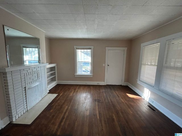 2304 22ND STREET, Birmingham, AL 35208