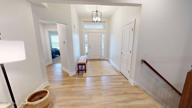 1578 Henline Way, Waterville, OH 43566