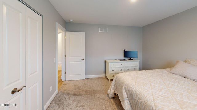 1578 Henline Way, Waterville, OH 43566