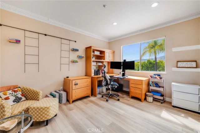 6137 Ridgemont, La Verne, CA 91750