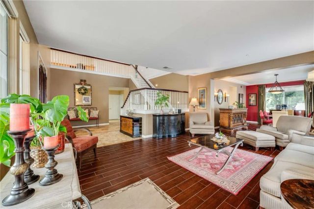 6137 Ridgemont, La Verne, CA 91750