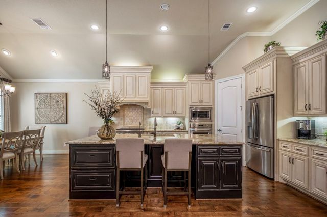 111 Mountain Laurel Drive, Montgomery, TX 77316