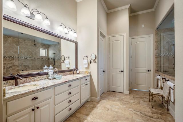 111 Mountain Laurel Drive, Montgomery, TX 77316