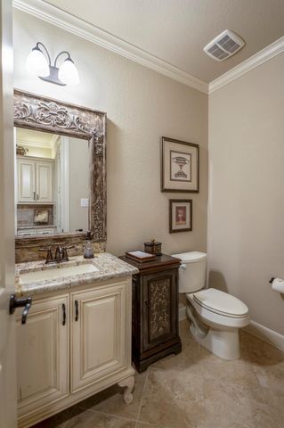 111 Mountain Laurel Drive, Montgomery, TX 77316