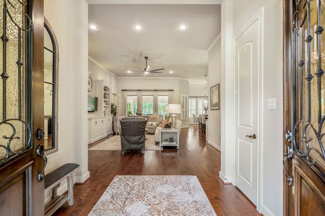 111 Mountain Laurel Drive, Montgomery, TX 77316