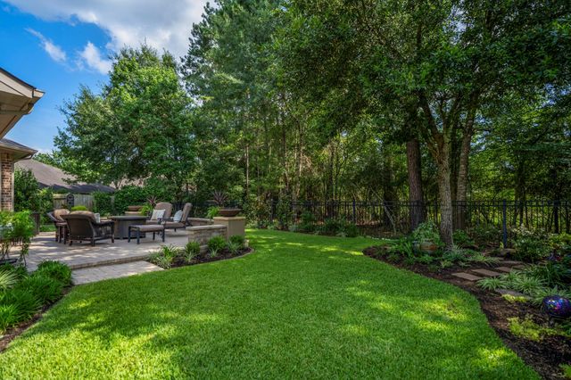 111 Mountain Laurel Drive, Montgomery, TX 77316