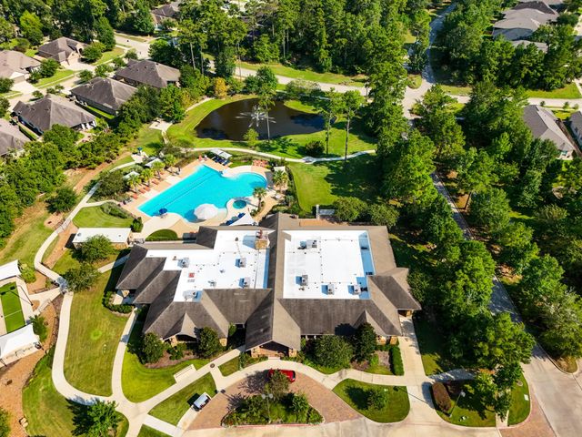 111 Mountain Laurel Drive, Montgomery, TX 77316