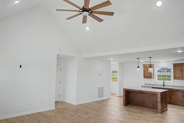308 Irene Court, Lafayette, TN 37083