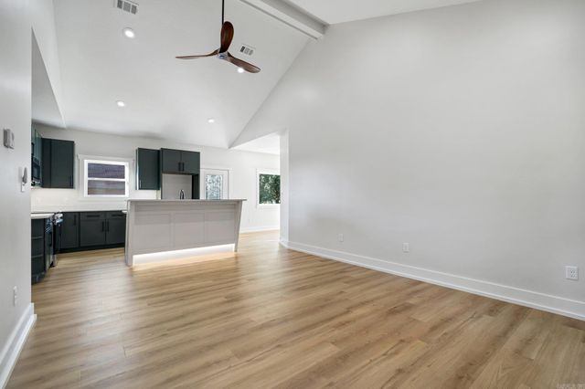 301 Dogwood, Caraway, AR 72419