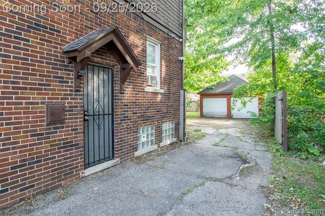 5290 Haverhill Street, Detroit, MI 48224