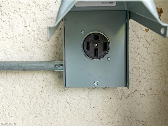 2624 Anguilla DR, Cape Coral, FL 33991