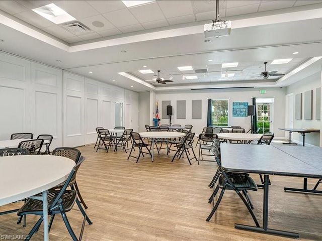 2624 Anguilla DR, Cape Coral, FL 33991