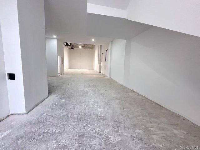 134-11 Franklin Avenue CF2, Flushing, NY 11355