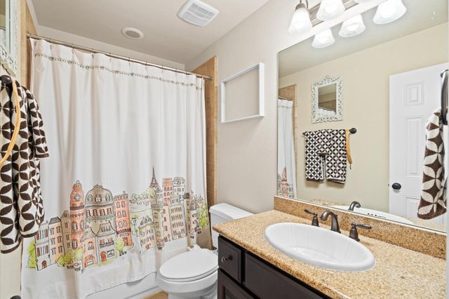 110 Monterrey Bend, Montgomery, TX 77316