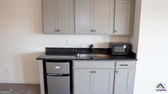 304 Garnet Drive, Bonaire, GA 31005