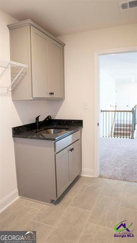 304 Garnet Drive, Bonaire, GA 31005