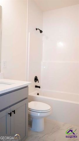 304 Garnet Drive, Bonaire, GA 31005