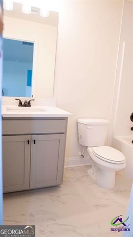 304 Garnet Drive, Bonaire, GA 31005