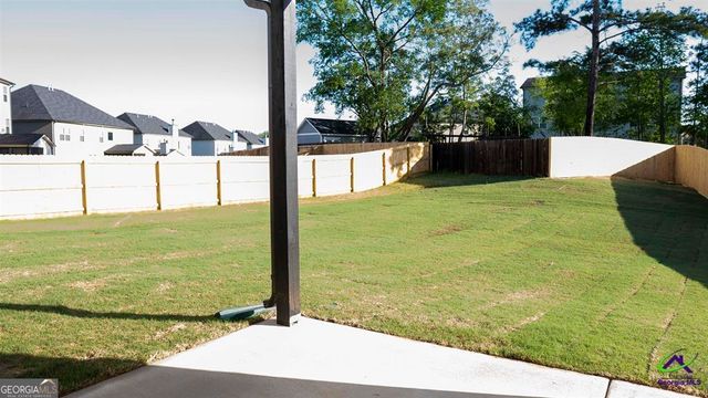 304 Garnet Drive, Bonaire, GA 31005