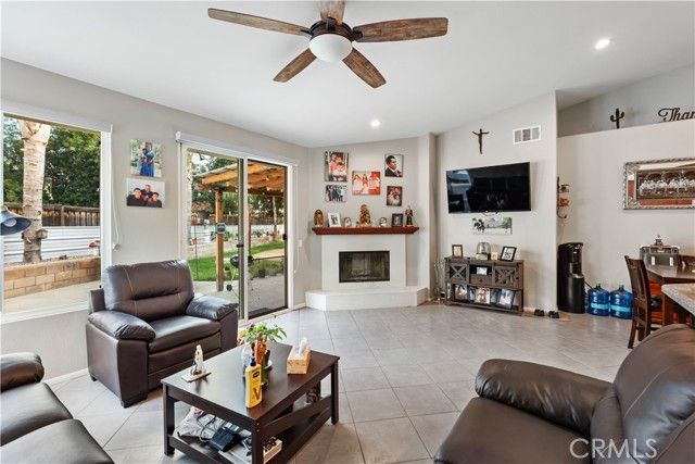 236 Jam, Hemet, CA 92544