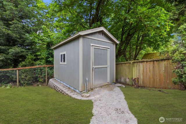 4405 S 261st Street, Kent, WA 98032