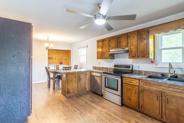 344 Dover Road, Jasper, TN 37347