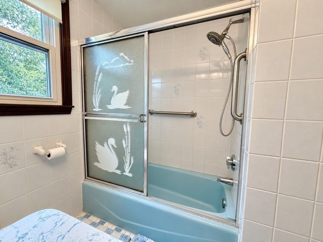 110 Hubbard Ave, Brockton, MA 02301