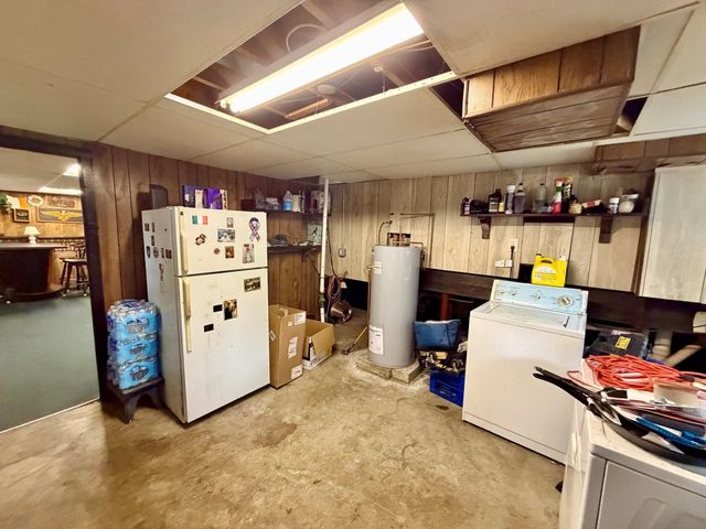 110 Hubbard Ave, Brockton, MA 02301