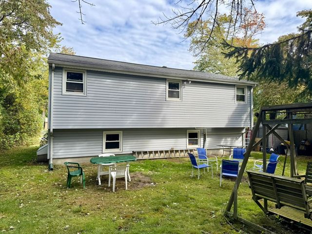 110 Hubbard Ave, Brockton, MA 02301
