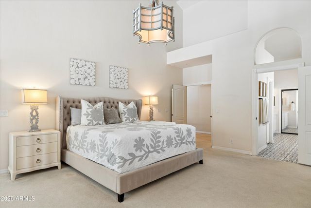 10038 E CORRINE Drive, Scottsdale, AZ 85260