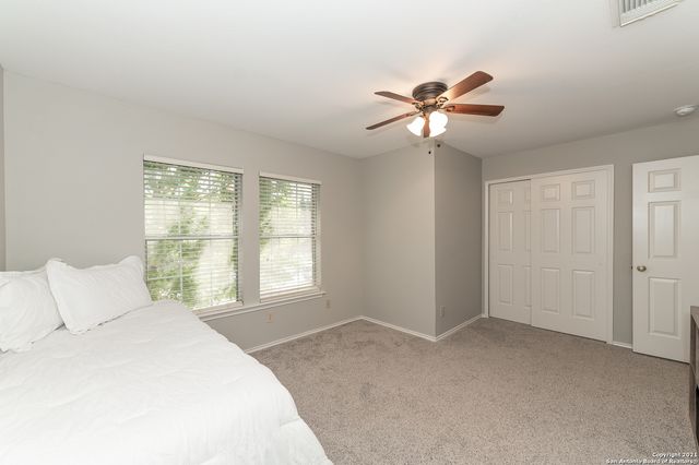 2961 WHITE PINE DR, Schertz, TX 78154