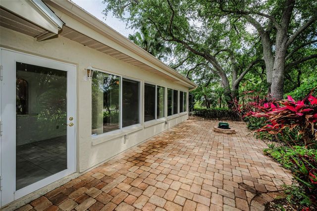 1700 MACDONNELL DRIVE, Palm Harbor, FL 34684