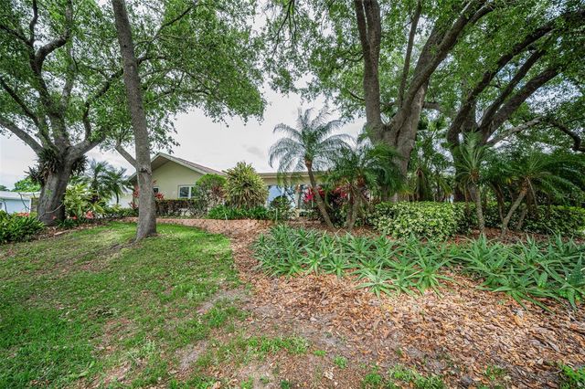 1700 MACDONNELL DRIVE, Palm Harbor, FL 34684