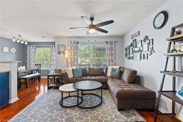 556 Oxford Street, Winston-salem, NC 27103